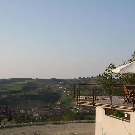 Anwesen Mit Gemeinschaftspool By Interhome * Dogliani